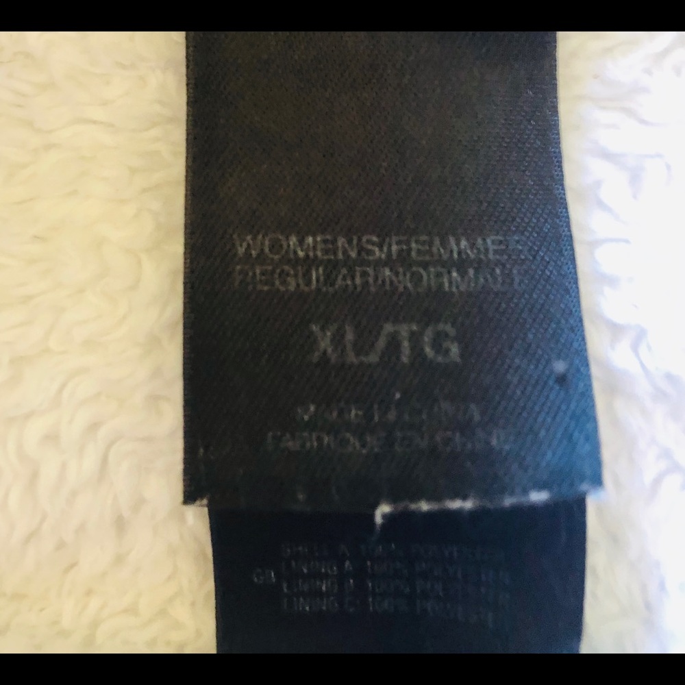 NORTH FACE Zip-up. - Picture 10 of 14